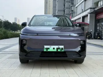 2025 Leapmotor B10 с пробегом 20 000 км