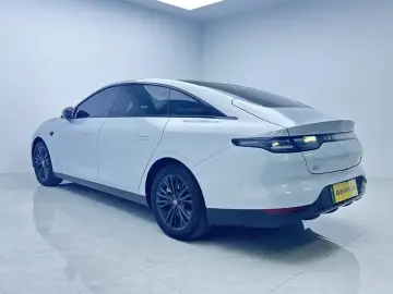 2024 Leapmotor C01 с пробегом 40 400 км