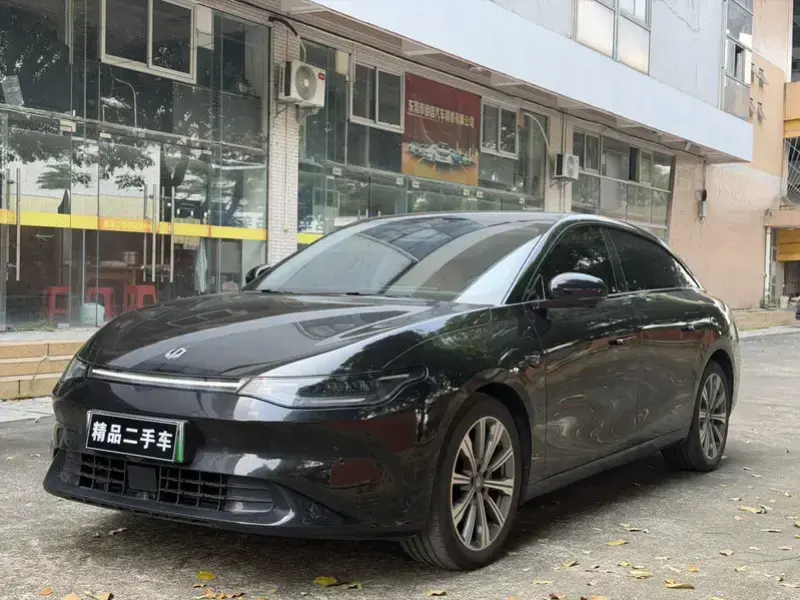 2024 Leapmotor C01 с пробегом 25 000 км