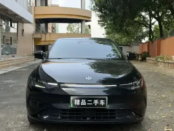 2024 Leapmotor C01 с пробегом 25 000 км