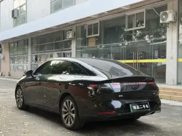 2024 Leapmotor C01 с пробегом 25 000 км