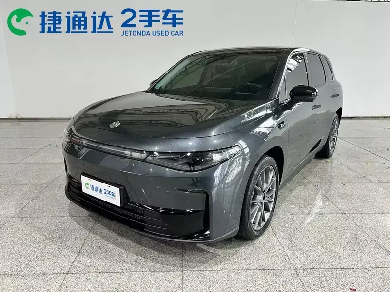 2024 Leapmotor C10 с пробегом 40 800 км