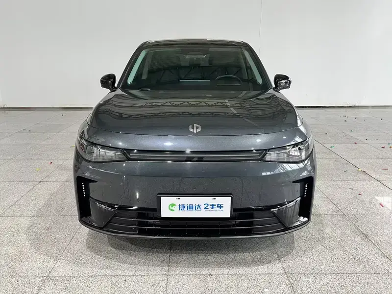 2024 Leapmotor C10 с пробегом 40 800 км