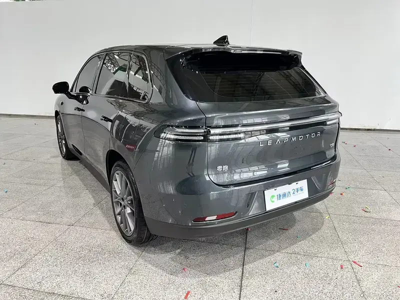 2024 Leapmotor C10 с пробегом 40 800 км