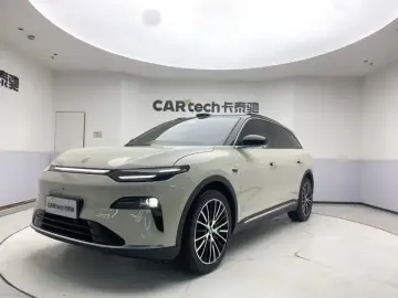 Leapmotor C11