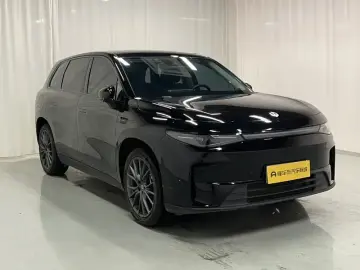 2026 Leapmotor C10 с пробегом 21 500 км