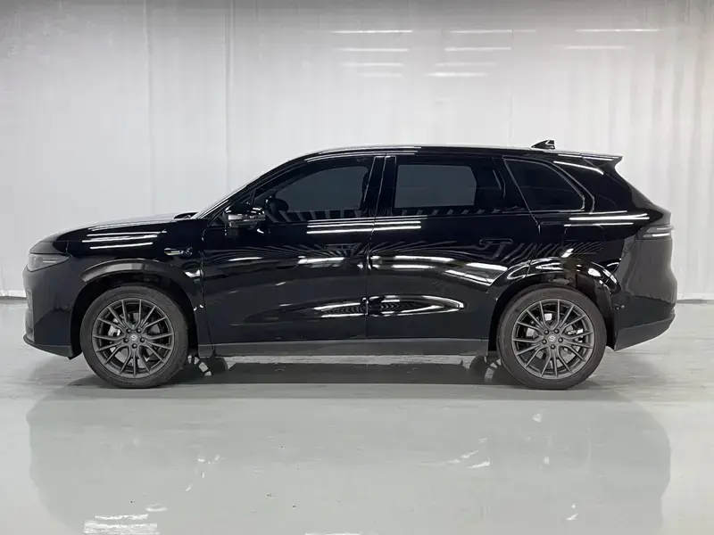 2026 Leapmotor C10 с пробегом 21 500 км