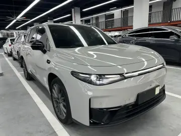 2024 Leapmotor C10 с пробегом 18 000 км