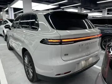 2024 Leapmotor C10 с пробегом 18 000 км