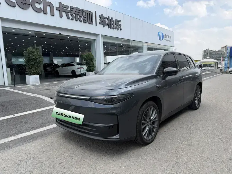 2024 Leapmotor C10 с пробегом 29 000 км
