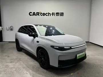 2024 Leapmotor C10 с пробегом 38 000 км