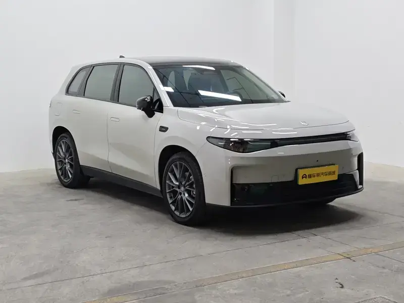 2024 Leapmotor C10 с пробегом 28 600 км