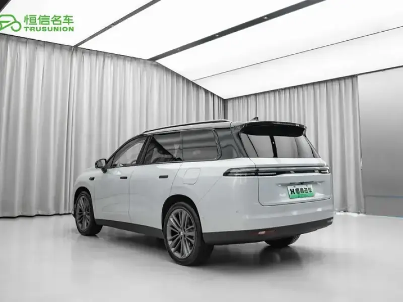 2026 Leapmotor C16 с пробегом 10 900 км