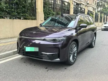 2024 Leapmotor C16 с пробегом 27 000 км
