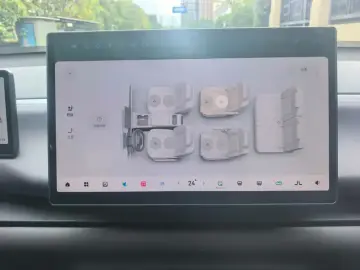 2024 Leapmotor C16 с пробегом 27 000 км