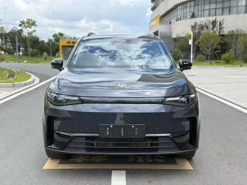 2024 Leapmotor C16 с пробегом 46 000 км