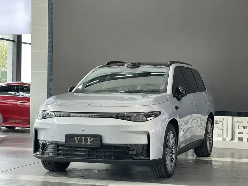 2024 Leapmotor C16 с пробегом 33 000 км
