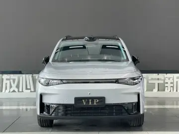 2024 Leapmotor C16 с пробегом 33 000 км