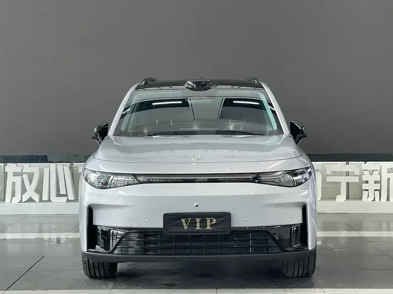 2024 Leapmotor C16 с пробегом 33 000 км