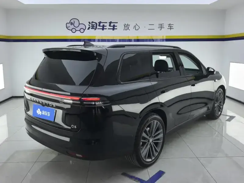 2026 Leapmotor C16 с пробегом 18 000 км