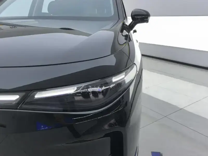 2026 Leapmotor C16 с пробегом 18 000 км