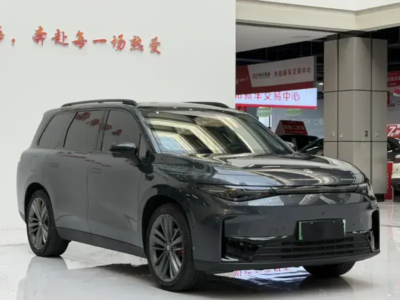 2024 Leapmotor C16 с пробегом 75 000 км