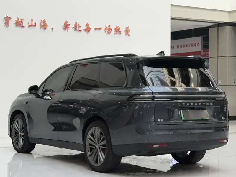 2024 Leapmotor C16 с пробегом 75 000 км