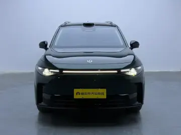 2024 Leapmotor C16 с пробегом 32 100 км