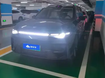 Leapmotor C16