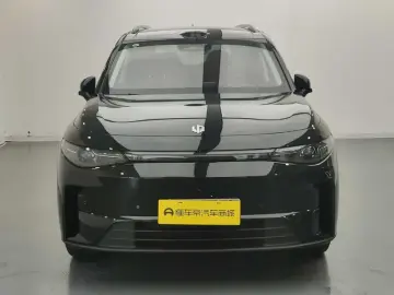 2026 Leapmotor C16 с пробегом 11 200 км