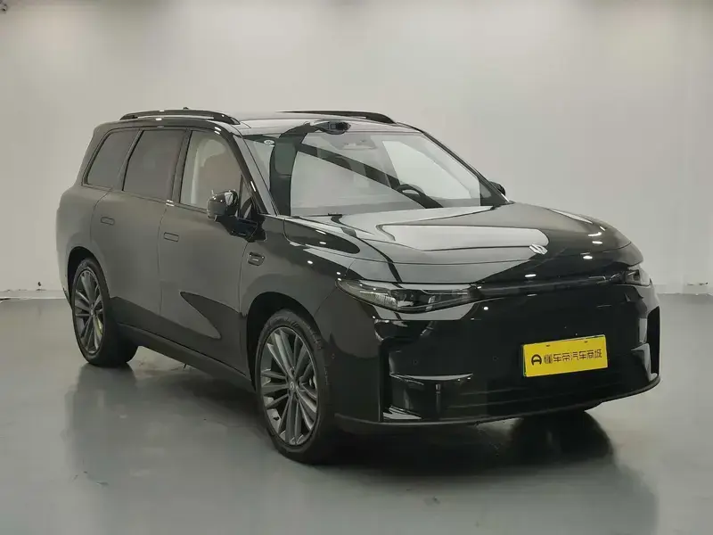 2026 Leapmotor C16 с пробегом 11 200 км