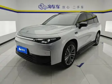 2024 Leapmotor C16 с пробегом 30 000 км