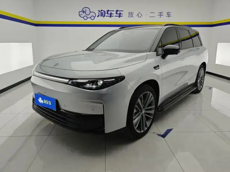 2024 Leapmotor C16 с пробегом 30 000 км