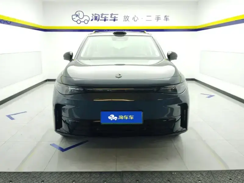 2024 Leapmotor C16 с пробегом 18 000 км
