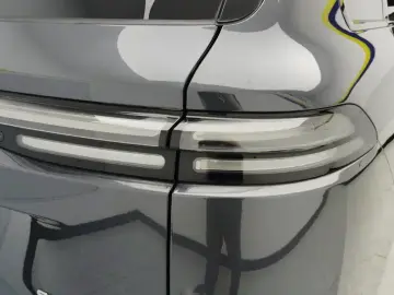 2024 Leapmotor C16 с пробегом 18 000 км