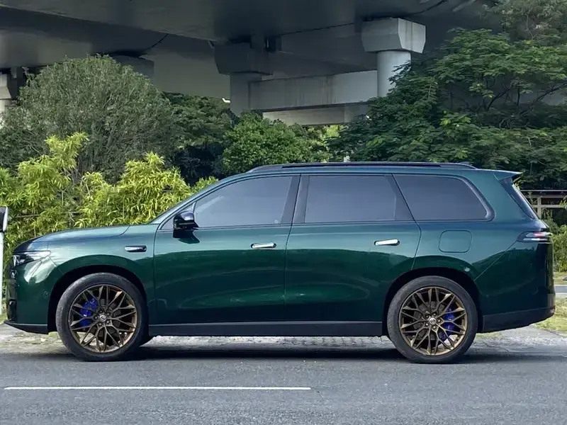 2024 Leapmotor C16 с пробегом 35 000 км