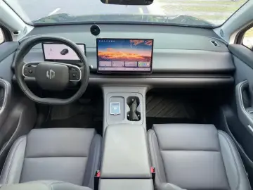 2024 Leapmotor C16 с пробегом 35 000 км