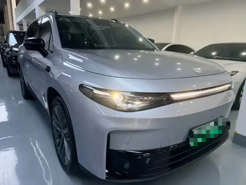 2024 Leapmotor C16 с пробегом 20 000 км