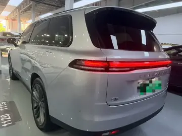2024 Leapmotor C16 с пробегом 20 000 км