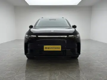 2024 Leapmotor C16 с пробегом 34 700 км