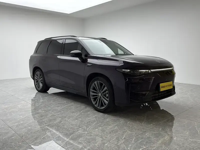 2024 Leapmotor C16 с пробегом 34 700 км
