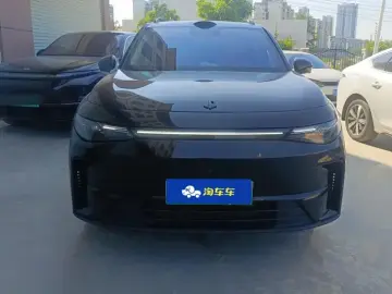 2026 Leapmotor C16 с пробегом 18 000 км
