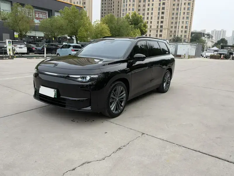2024 Leapmotor C16 с пробегом 31 000 км