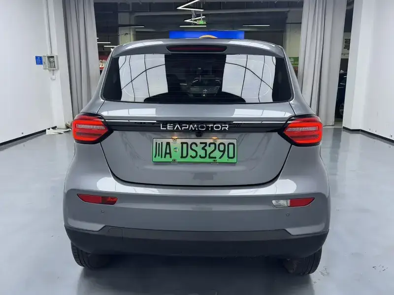 2022 Leapmotor T03 с пробегом 42 000 км