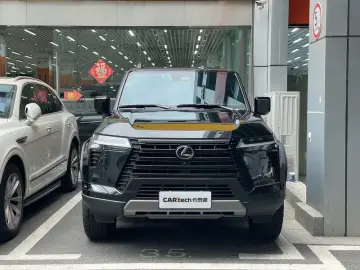 2024 Lexus GX с пробегом 9 200 км