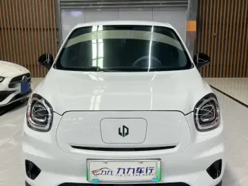 2025 Leapmotor T03 с пробегом 20 000 км