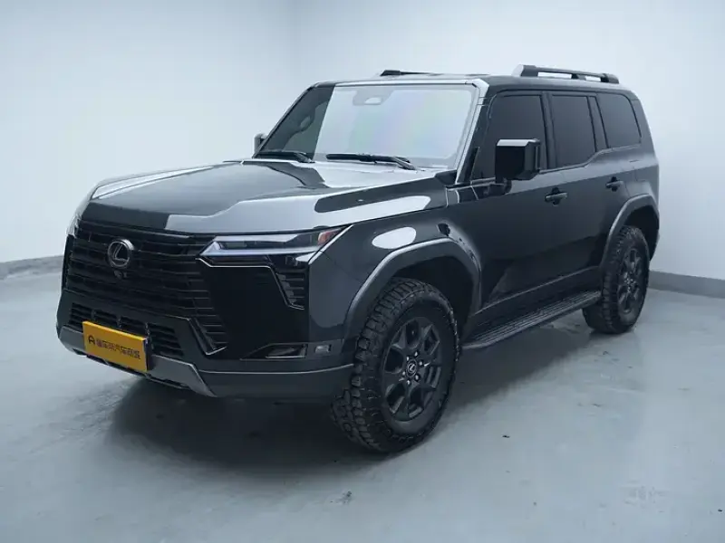 2024 Lexus GX с пробегом 30 900 км