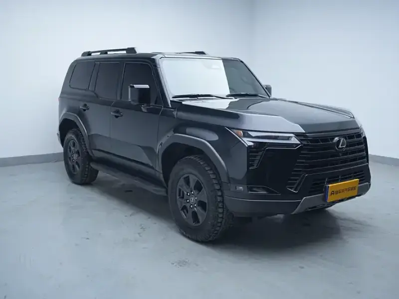 2024 Lexus GX с пробегом 30 900 км