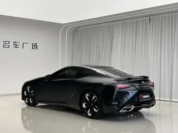2023 Lexus LC с пробегом 4 000 км