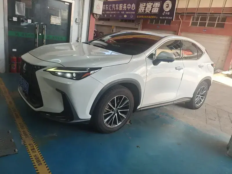 2022 Lexus NX с пробегом 93 000 км